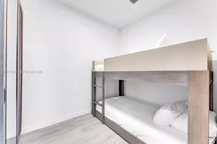 580 72nd St, Miami Beach, FL 33141 - Photo 30