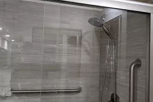 15509 N Miami Lakeway N, Miami Lakes, FL 33014 - Photo 30