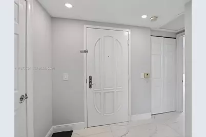 3370 Hidden Bay Dr #1501, Aventura, FL 33180 - Photo 16