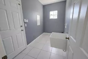 2502 W 10th St, Lehigh Acres, FL 33971 - Photo 18