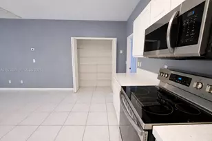 2502 W 10th St, Lehigh Acres, FL 33971 - Photo 14