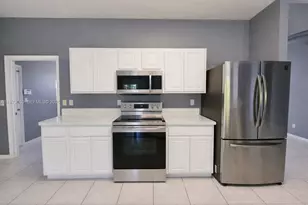 2502 W 10th St, Lehigh Acres, FL 33971 - Photo 10