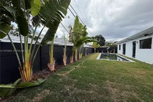 9410 SW 55th St, Miami, FL 33165 - Photo 16