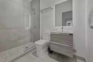 229 SW 9th St, Miami, FL 33130 - Photo 22