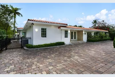 400 SW 24th Rd, Miami, FL 33129 - Photo 2