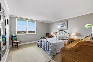 10350 W Bay Harbor Dr, Bay Harbor Islands, FL 33154 - Photo 14