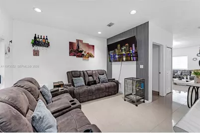 1687 SE 30th St, Homestead, FL 33035 - Photo 22