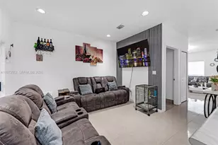 1687 SE 30th St, Homestead, FL 33035 - Photo 22