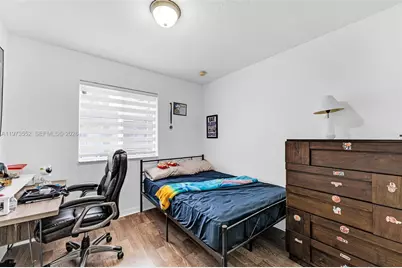 1687 SE 30th St, Homestead, FL 33035 - Photo 30