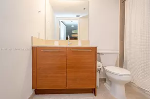 2641 N Flamingo Rd, Sunrise, FL 33323 - Photo 46