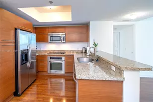 2641 N Flamingo Rd, Sunrise, FL 33323 - Photo 2