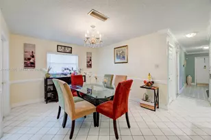 995 NW 74th Ave, Margate, FL 33063 - Photo 20