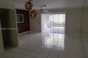 313 Waterside Dr, Hypoluxo, FL 33462 - Photo 8