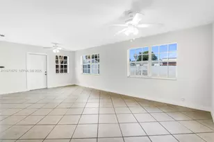 1130 N 70th Ave, Hollywood, FL 33024 - Photo 16