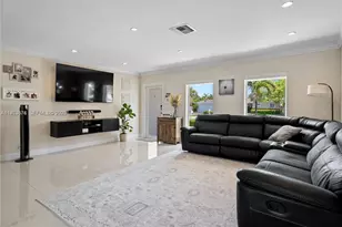 19900 SW 83rd Ave, Cutler Bay, FL 33189 - Photo 4