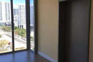 36 NW 6th Ave, Miami, FL 33128 - Photo 18