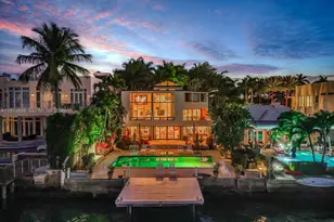 279 N Hibiscus Dr, Miami Beach, FL 33139 - Photo 2