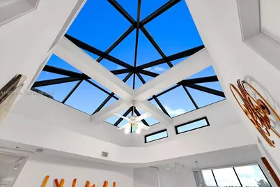 279 N Hibiscus Dr #0, Miami Beach, FL 33139 - Photo 42