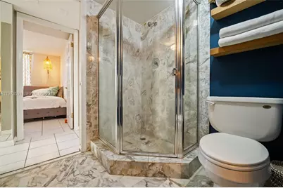 2555 Collins Ave #1002, Miami Beach, FL 33140 - Photo 20