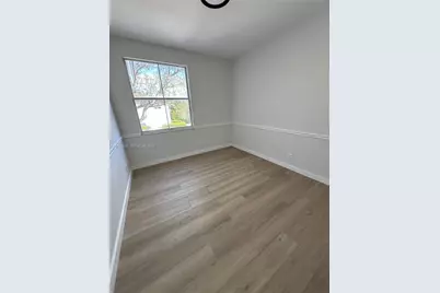 4946 SW 38th Way, Hollywood, FL 33312 - Photo 14