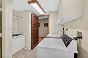 430 Grand Bay Dr, Key Biscayne, FL 33149 - Photo 22