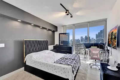 1750 N Bayshore Dr #2510, Miami, FL 33132 - Photo 20