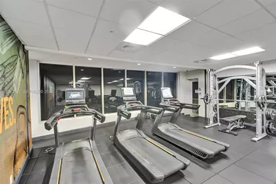 1750 N Bayshore Dr #2510, Miami, FL 33132 - Photo 38