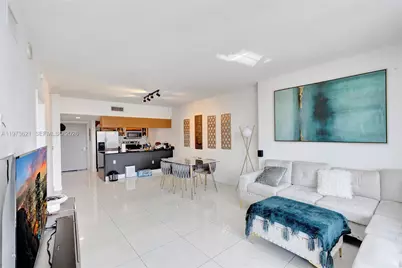 1750 N Bayshore Dr #2510, Miami, FL 33132 - Photo 16