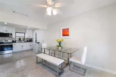 2020 SW 127th Ct, Miami, FL 33175 - Photo 12