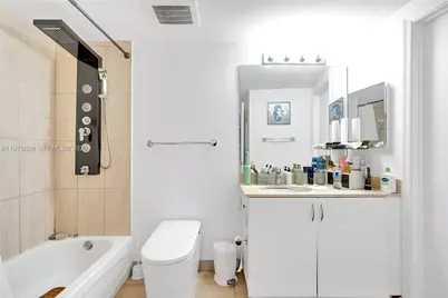 1750 N Bayshore Dr #2510, Miami, FL 33132 - Photo 24