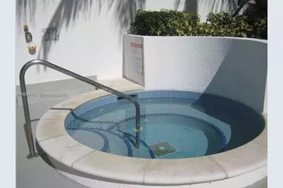 1750 N Bayshore Dr #2510, Miami, FL 33132 - Photo 36