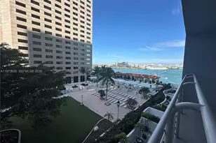 335 S Biscayne Blvd, Miami, FL 33131 - Photo 10