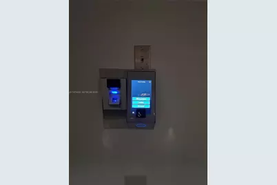 335 S Biscayne Blvd #1002, Miami, FL 33131 - Photo 18