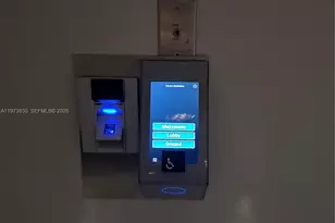 335 S Biscayne Blvd, Miami, FL 33131 - Photo 18