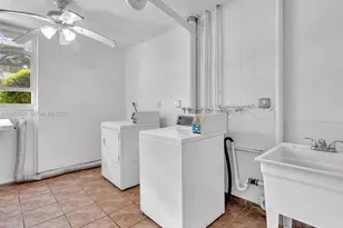3600 NE 170th St, North Miami Beach, FL 33160 - Photo 40