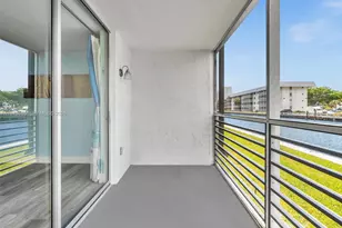 3600 NE 170th St, North Miami Beach, FL 33160 - Photo 28