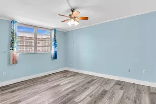 3600 NE 170th St, North Miami Beach, FL 33160 - Photo 30