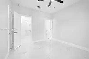 12120 SW 219th St, Miami, FL 33170 - Photo 30
