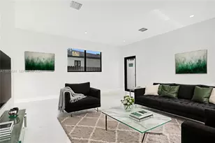 12120 SW 219th St, Miami, FL 33170 - Photo 4