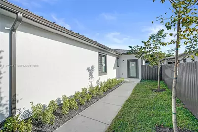 12120 SW 219th St #B, Miami, FL 33170 - Photo 10