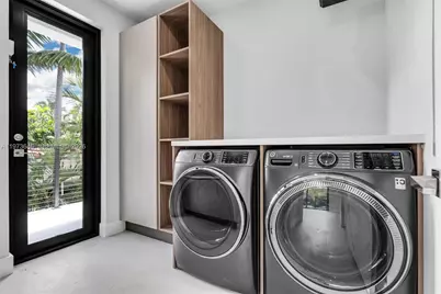 285 Woodcrest Rd, Key Biscayne, FL 33149 - Photo 42