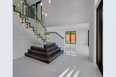 406 Holiday Dr, Hallandale Beach, FL 33009 - Photo 14