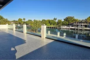 406 Holiday Dr, Hallandale Beach, FL 33009 - Photo 22