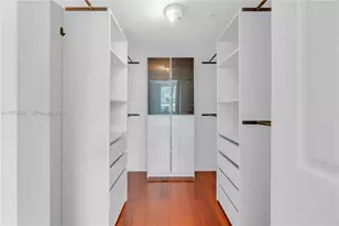 1155 Brickell Bay Dr, Miami, FL 33131 - Photo 24