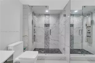 1155 Brickell Bay Dr, Miami, FL 33131 - Photo 28