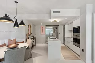 9521 E Bay Harbor Dr, Bay Harbor Islands, FL 33154 - Photo 14