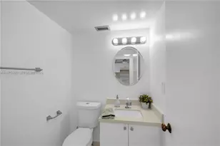 3725 S Ocean Dr, Hollywood, FL 33019 - Photo 24