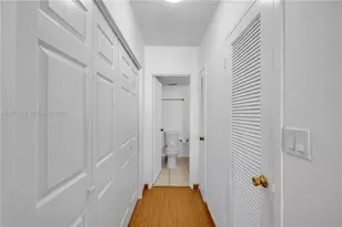 3725 S Ocean Dr, Hollywood, FL 33019 - Photo 22