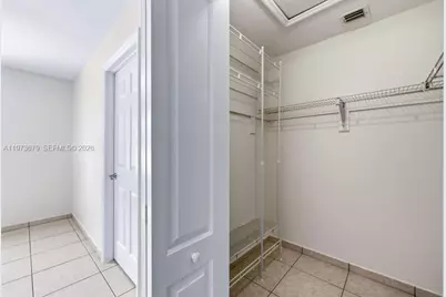 3072 NW 14th St #1, Miami, FL 33125 - Photo 12