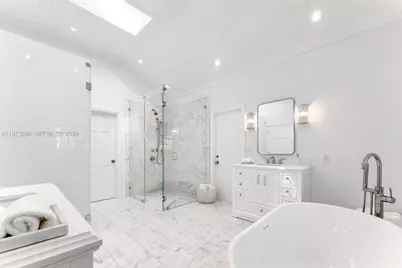 6675 Roxbury Ln, Miami Beach, FL 33141 - Photo 38